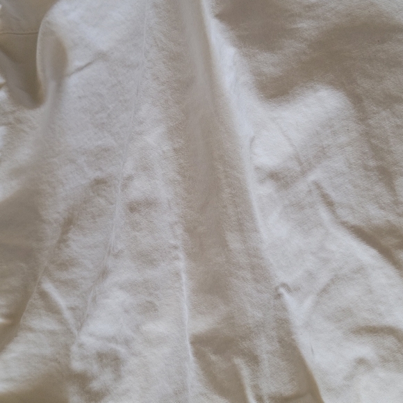 Shorts - Picture 3 of 3